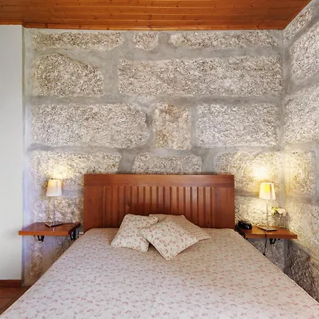 Casa De Andraes Magnolias * Marco de Canavezes